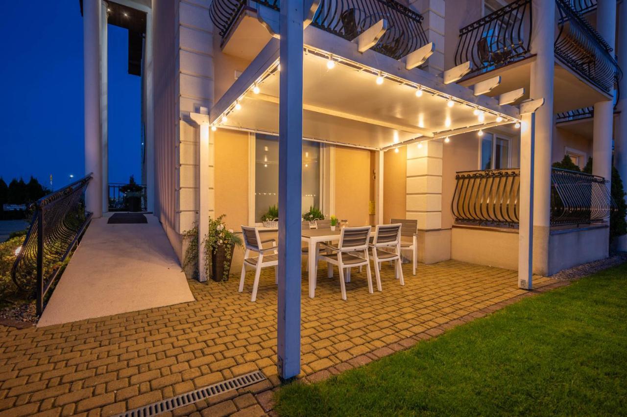 Pensjonat Marynarski - Apartamenty Darłówko Extérieur photo