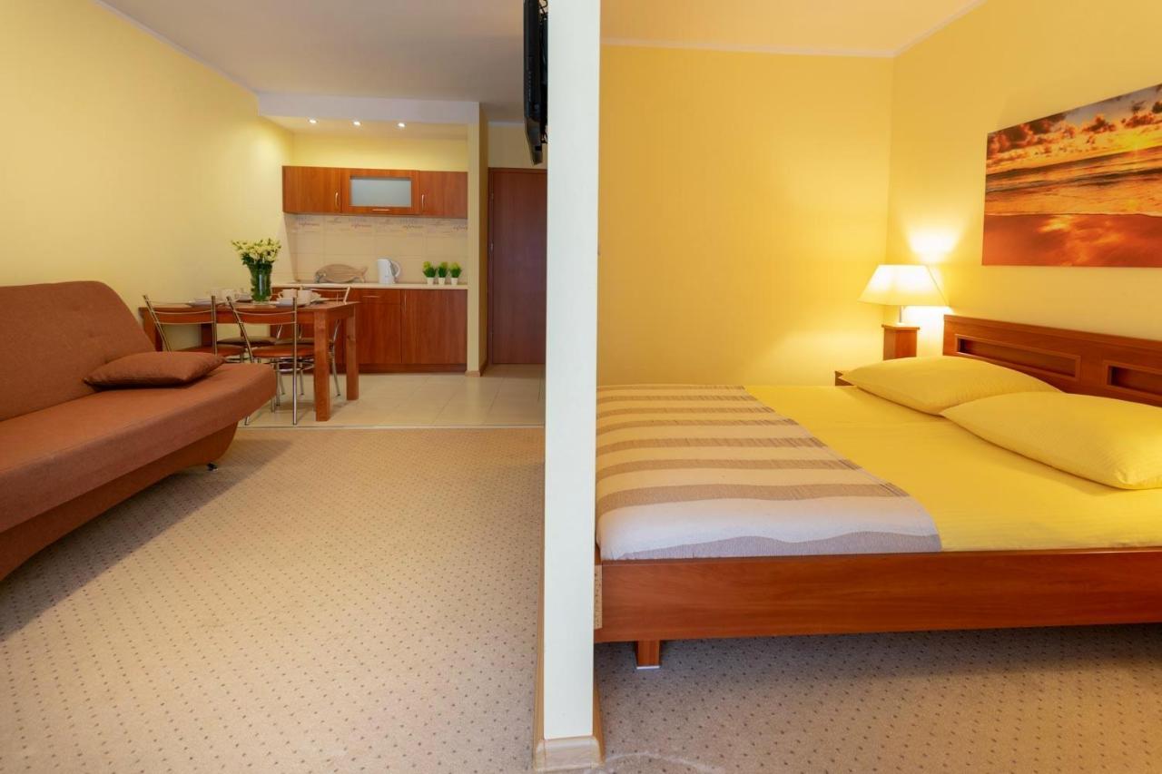 Pensjonat Marynarski - Apartamenty Darłówko Extérieur photo