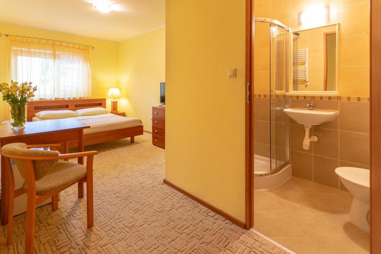 Pensjonat Marynarski - Apartamenty Darłówko Extérieur photo