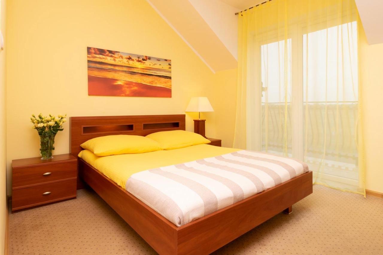 Pensjonat Marynarski - Apartamenty Darłówko Extérieur photo