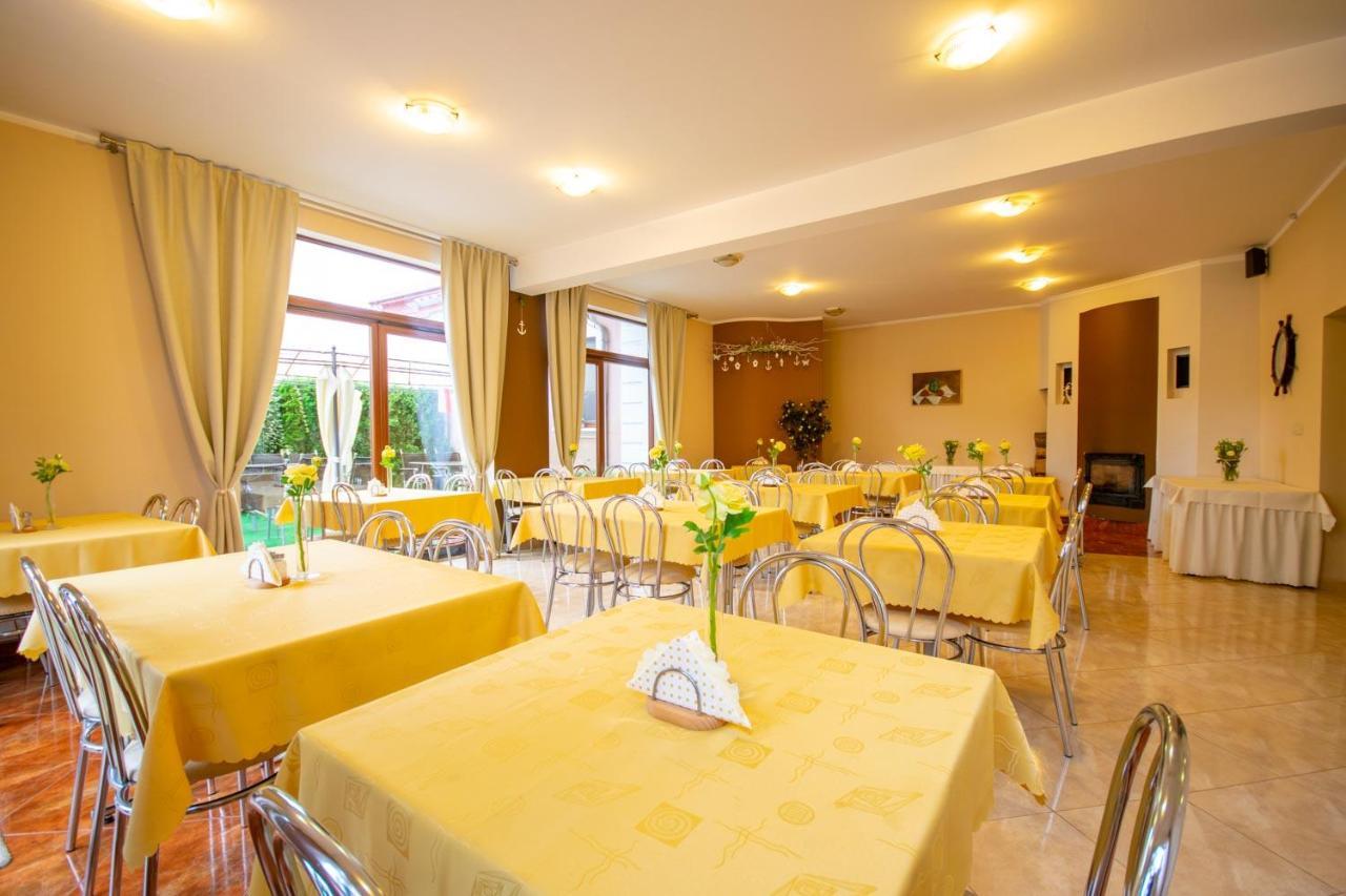 Pensjonat Marynarski - Apartamenty Darłówko Extérieur photo