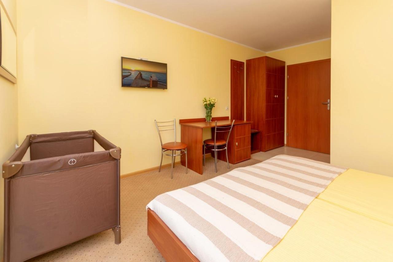 Pensjonat Marynarski - Apartamenty Darłówko Extérieur photo