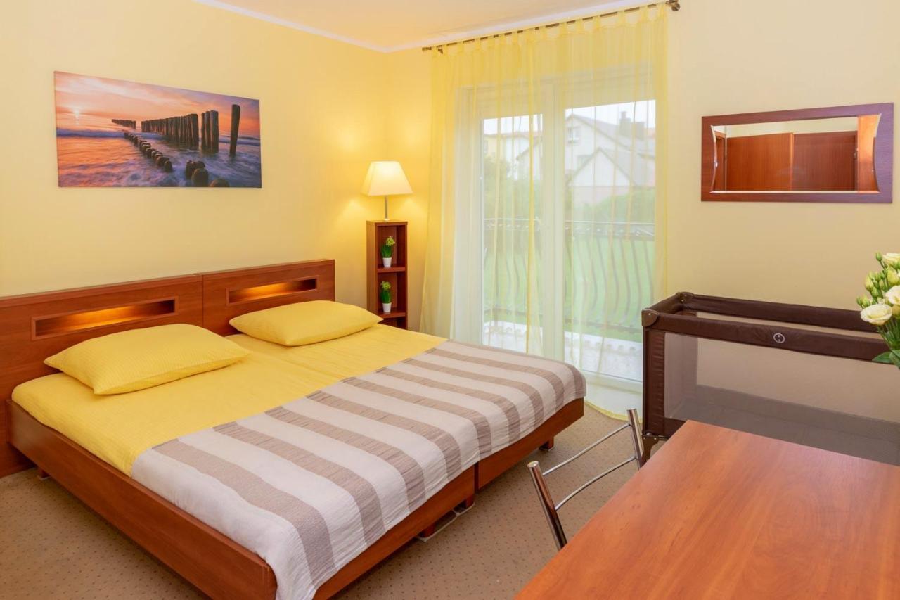 Pensjonat Marynarski - Apartamenty Darłówko Extérieur photo