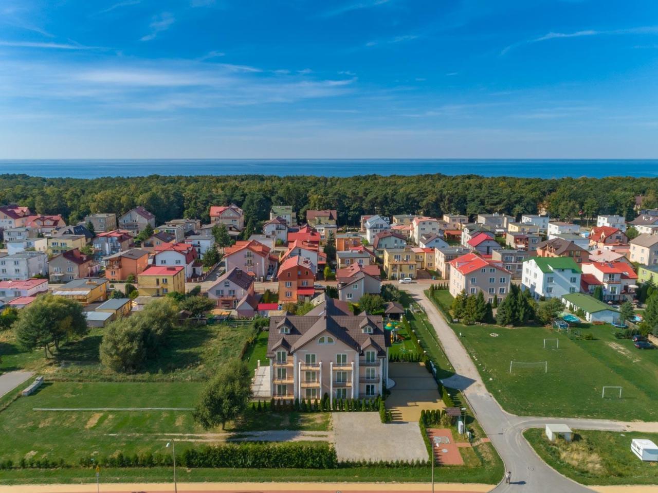 Pensjonat Marynarski - Apartamenty Darłówko Extérieur photo